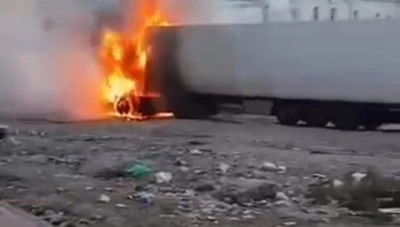 Şanlıurfa&rsquo;da korku dolu tır yangını