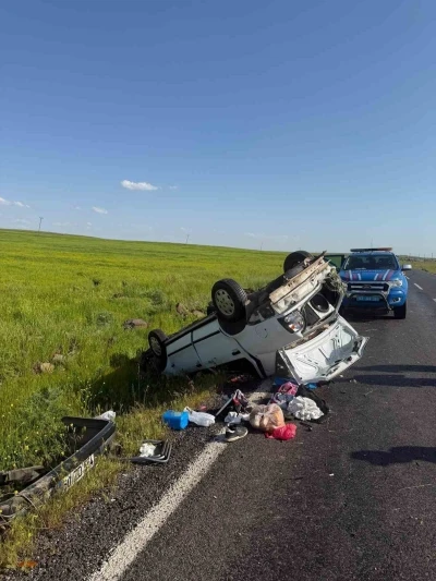 Şanlıurfa&rsquo;da otomobil takla attı: 5 yaralı
