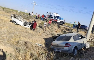 Şanlıurfa’da otomobiller çarpıştı: 4 yaralı
