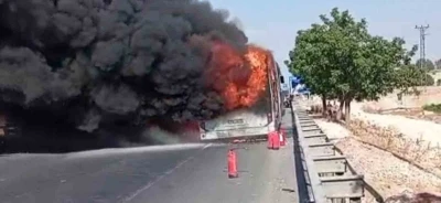 Şanlıurfa’da şehir içi yolcu otobüsü alev alev yandı

