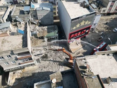 Şanlıurfa&rsquo;da yılların trafik sorunu &ccedil;&ouml;z&uuml;me kavuşuyor
