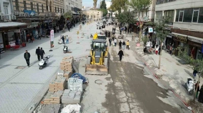 Şanlıurfa Divanyolu modern bir görünüme kavuşuyor
