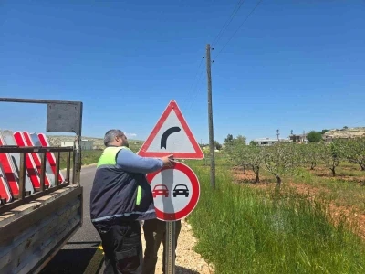 Şanlıurfa kırsalında ulaşım g&uuml;venliği artıyor
