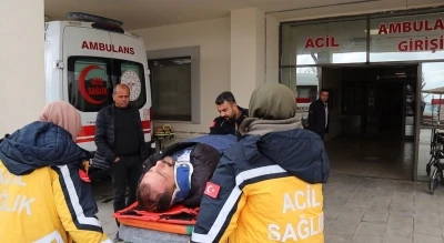 Şarampole yuvarlanan aracın s&uuml;r&uuml;c&uuml;s&uuml; yaralandı
