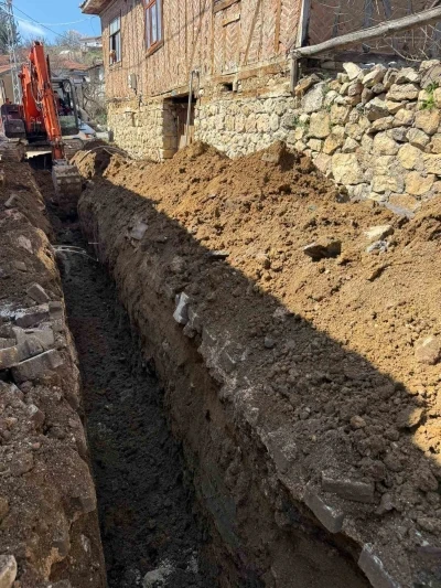 Saraycık k&ouml;y&uuml;nde altyapı yenilendi
