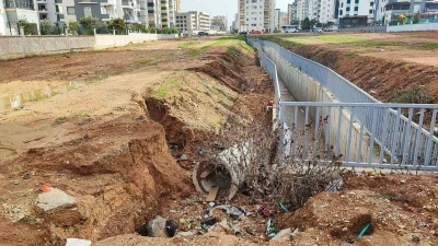 Sarı&ccedil;am&rsquo;da dere yatağına ev yapılması, alt yapı yetersizliği sele neden oluyor
