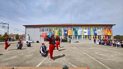 Sarıg&ouml;l&rsquo;de 400 fıstık &ccedil;amı toprakla buluştu
