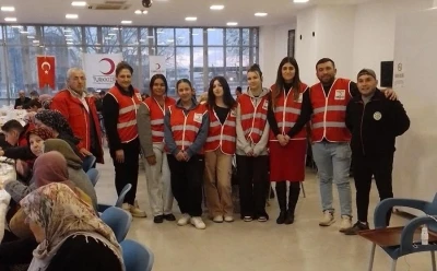 Sarıg&ouml;l&rsquo;de Kızılay&rsquo;dan g&ouml;n&uuml;lleri ısıtan iftar seferberliği
