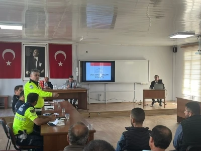 Sarıgöl’de okul servislerine yönelik toplantı
