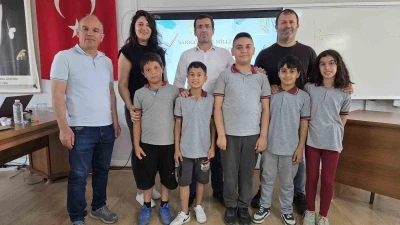 Sarıg&ouml;l&rsquo;&uuml;n bilgi şampiyonu Şehit Esin Akay İlkokulu oldu
