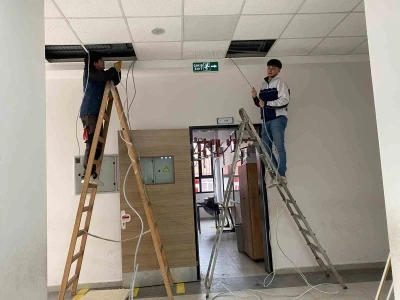 Sarıg&ouml;l&rsquo;&uuml;n en b&uuml;y&uuml;k okulu klimalarla donatılıyor
