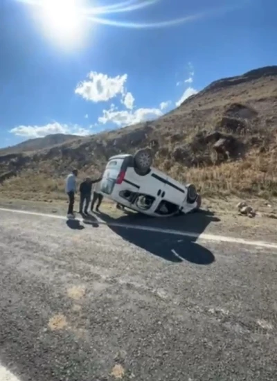 Sarıkamış’ta trafik kazası: 2 yaralı
