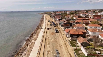 Şark&ouml;y Eriklice Sahili&rsquo;nde duble yol ve bisiklet yolu &ccedil;alışması
