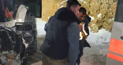 Sason&rsquo;da kar nedeni ile mahsur kalan hasta kurtarıldı
