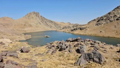 Sat Gölleri doğa tutkunlarını hayran bırakıyor
