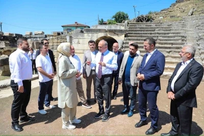 Sayan Kaya, Konuralp&rsquo;e hayran kaldı
