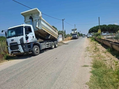 Şehir Hastanesi bağlantı yollarında &ccedil;alışmalar s&uuml;r&uuml;yor
