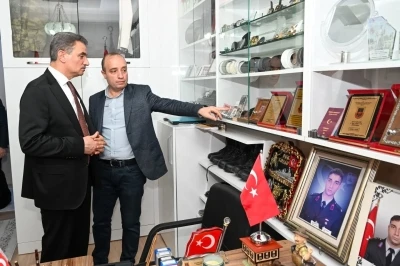 Şehit ailesine bayram ziyareti
