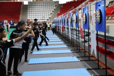 Şehit Eren B&uuml;lb&uuml;l Dart Şampiyonası Erzincan&rsquo;da başladı

