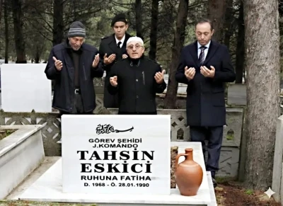 Şehit Jandarma Komando Er Tahsin Eskici kabri başında anıldı

