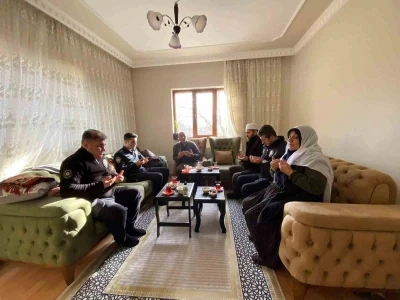 Şehit polis memuru Hakan Can şehadetinin 8. yılında anıldı
