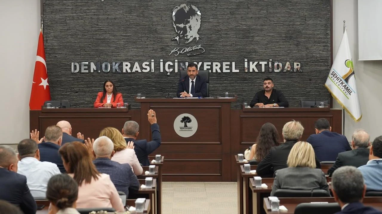 Şehitkamil Belediye Meclisi’nde Gözler Bugünkü Toplantıda: Komisyon Seçimleri Yenilenecek mi?