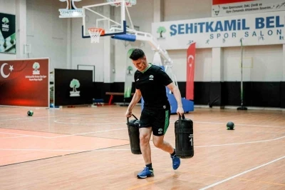 Şehitkamil Belediyesi’nden gençlere büyük destek
