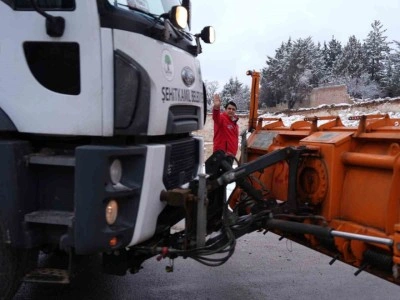 Şehitkamil&rsquo;de kar mesaisi
