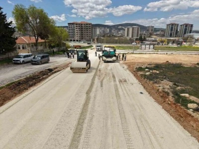 Şehitkamil&rsquo;de yollar yenileniyor
