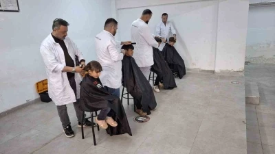 Şehitkamil&rsquo;den k&ouml;y okullarında bayrama yakışan anlamlı etkinlik
