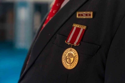 Sela okuduğu i&ccedil;in saldırıya uğrayan M&uuml;ezzin: "Hak ettikleri cezayı almadılar"
