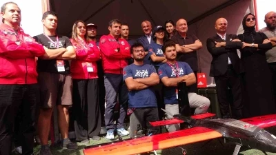 Selçuk Bayraktar, Gökçeada TEKNOFEST’te
