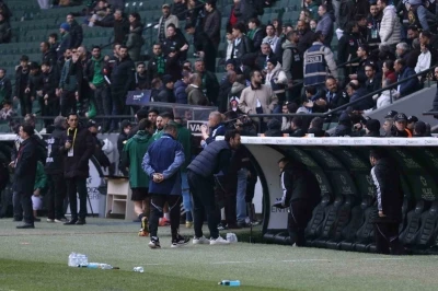 Sel&ccedil;uk İnan&rsquo;dan g&ouml;r&uuml;lmemiş protesto
