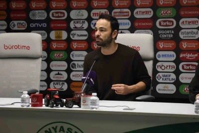 Selçuk İnan: &quot;Böylesine zor bir deplasmanda 3 gol ile kazanmak beni çok mutlu etti&quot;
