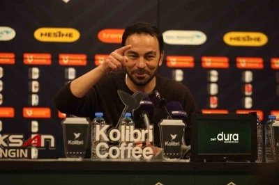 Selçuk İnan: &quot;Oyuncularımla gurur duyuyorum&quot;
