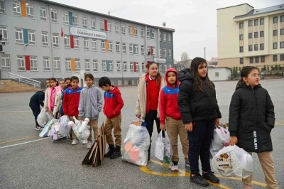 Sel&ccedil;uklu Belediyesi&rsquo;nin d&uuml;zenlediği okullar arası sıfır atık yarışmasıyla &ccedil;evre bilinci g&uuml;&ccedil;leniyor
