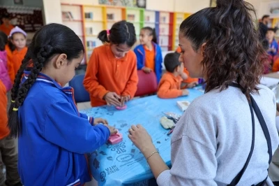 Selçuklu Sanat ve Tasarım Atölyesi’nden dış mahallelerdeki öğrencilere sanat etkinliği
