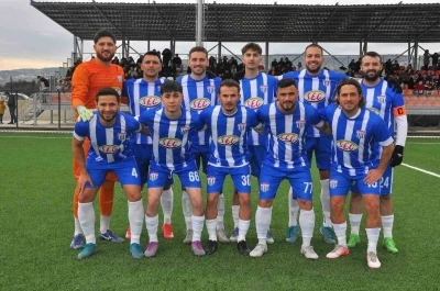 Selendi Belediyespor namağlup yoluna devam ediyor
