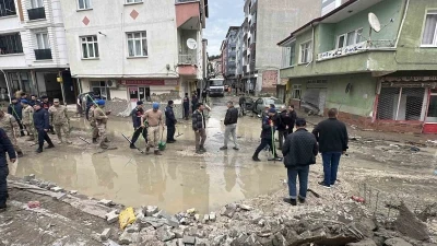 Selin vurduğu Havza&rsquo;da yaralar sarılıyor: T&uuml;m ekipler sahada
