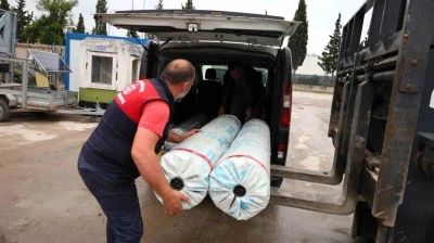 Seraları zarar g&ouml;ren &uuml;reticilere destek
