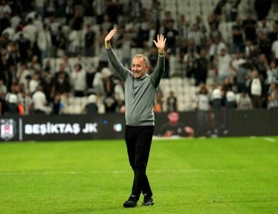 Sergen Yalçın, Beşiktaş’ın başında derbileri kaybetmiyor
