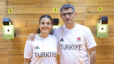 Şevval İlayda Tarhan ile Yusuf Dike&ccedil;'ten Avrupa'da g&uuml;m&uuml;ş madalya