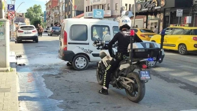 Seyir halindeki ara&ccedil;ta yangın &ccedil;ıktı
