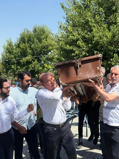 Sezer Cihan’ın annesi son yolculuğuna uğurlandı