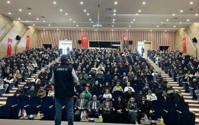 Siber su&ccedil;larla ilgili 450 kişiye eğitim verildi
