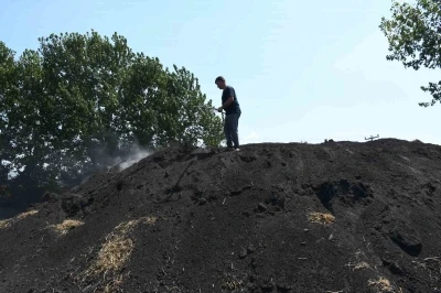 Sıcak havada kömür üretimi mesaisi
