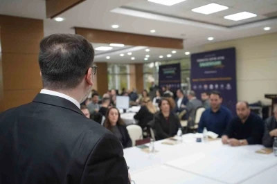 Sıfır Atık stratejileri Sakarya&rsquo;da masaya yatırıldı
