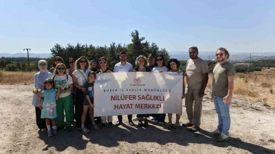 Sigarayı bırakan vatandaşlar fidan dikimi gerçekleştirdi
