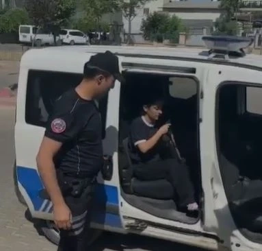 Siirt Polisi YKS Adaylarının İmdadına Yetişti