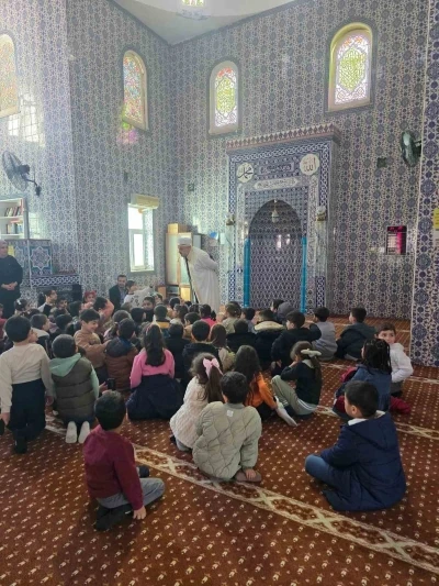 Siirt&rsquo;te anaokulu &ouml;ğrencilerine cami tanıtım etkinliği
